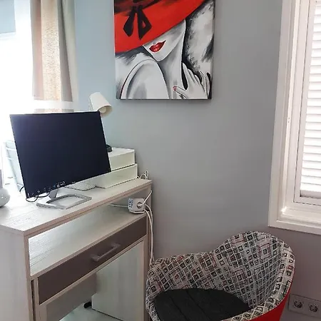 Loft Apartment With Sea View In Costa Adeje شقة