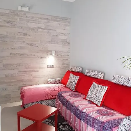 Loft Apartment With Sea View In Costa Adeje شقة *